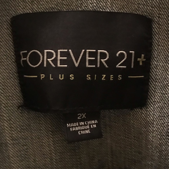 Like New Distressed Denim Jacket - Picture 4 of 4